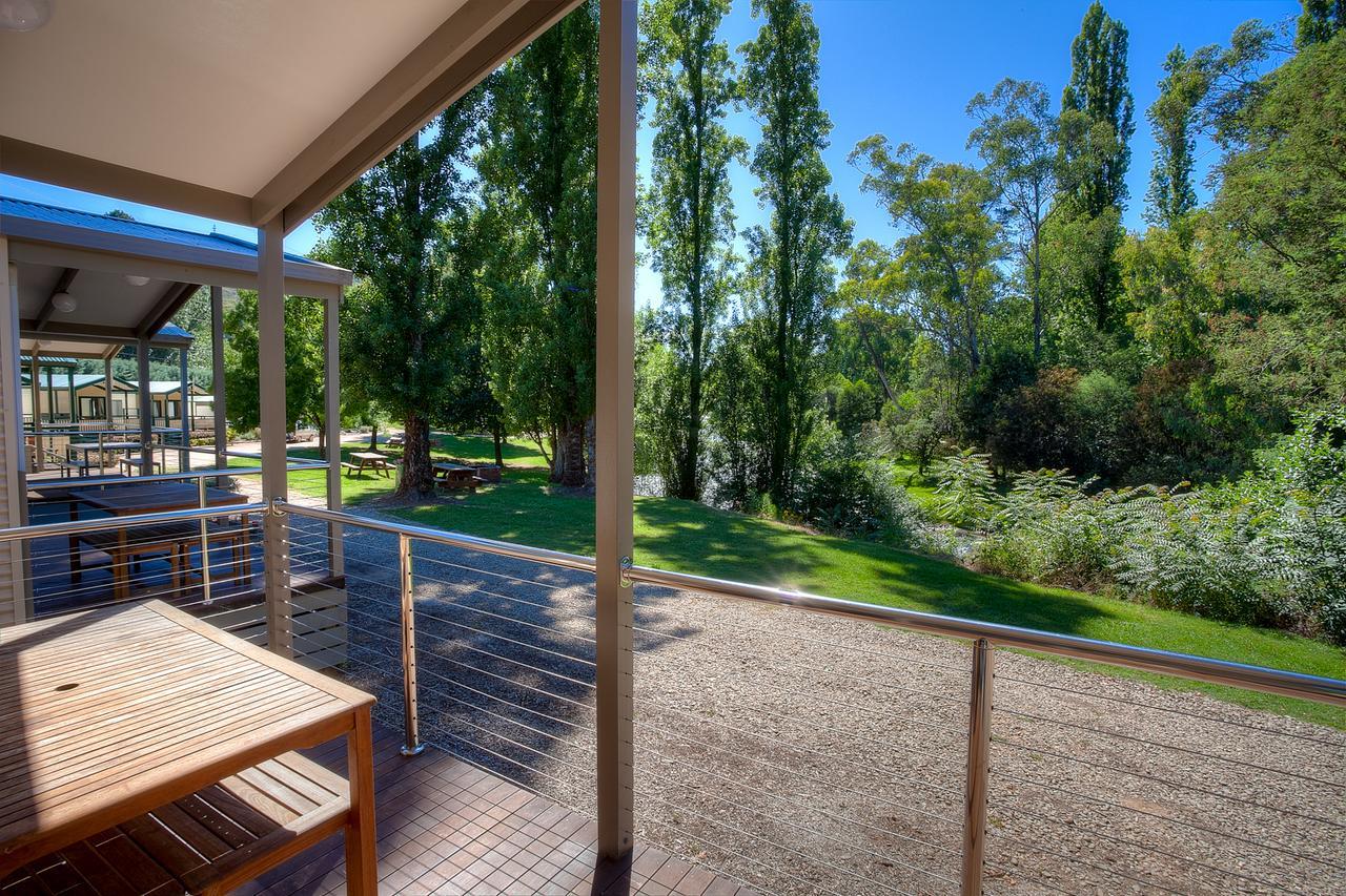 Riverside 4* Bright
