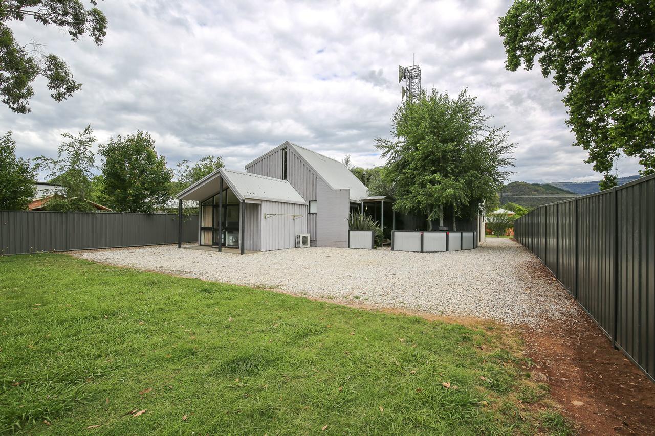 Allambie Cottages - 3 * Bright
