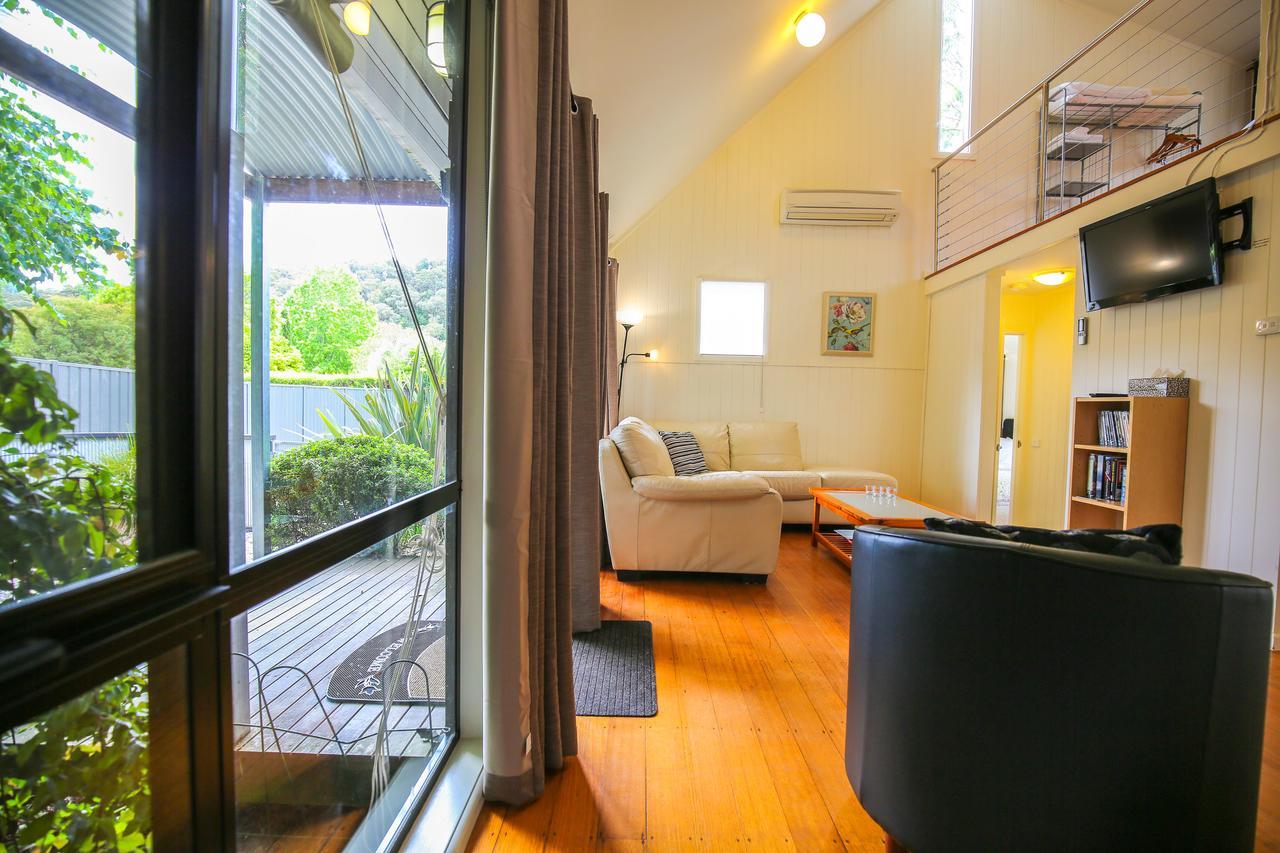 Villa Allambie Cottages - 3 *