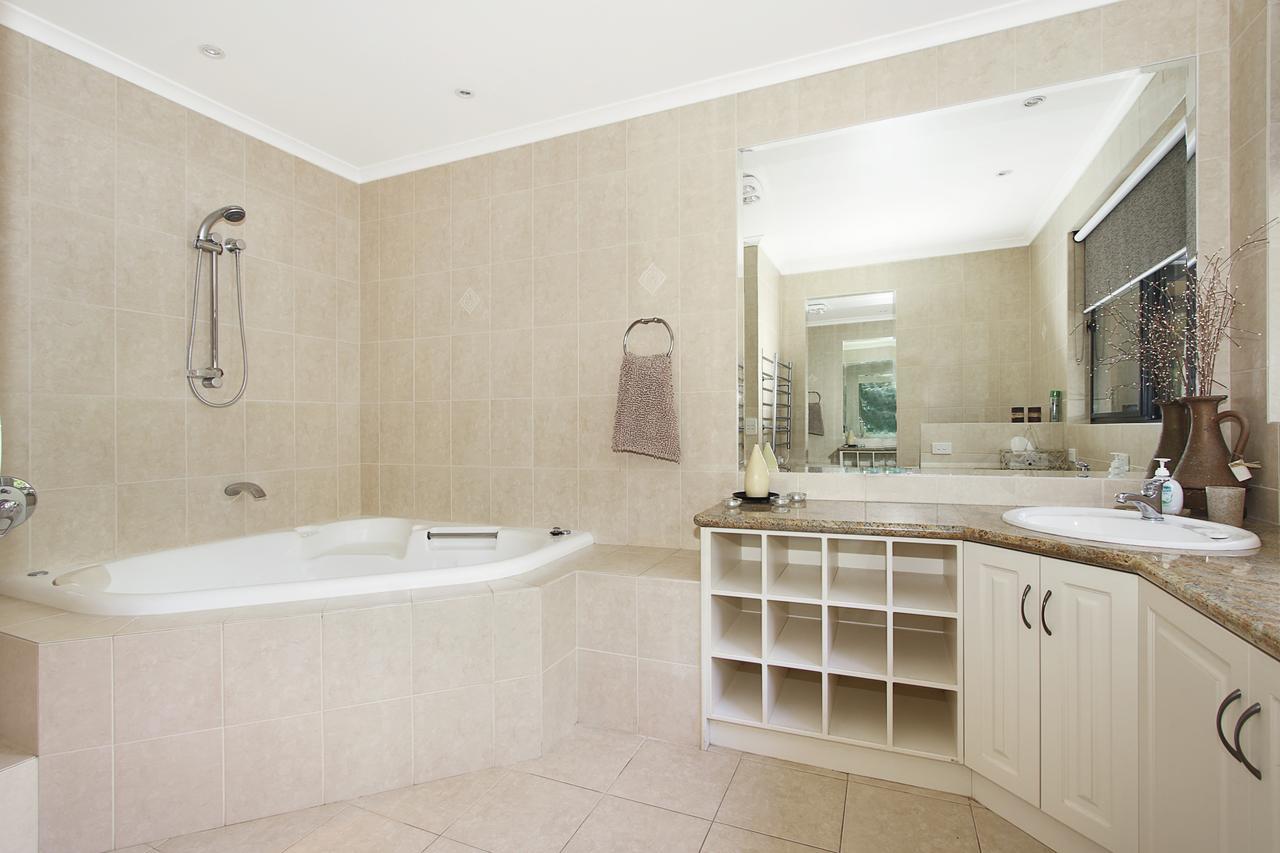 Canyons Bend - 5 Minute Walk To Shops And Cafes Apartment *
