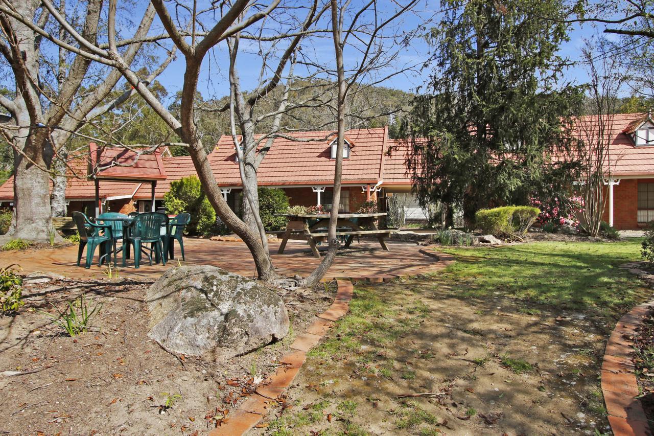 Apartment Oak - Tudor Village Unit 5 *