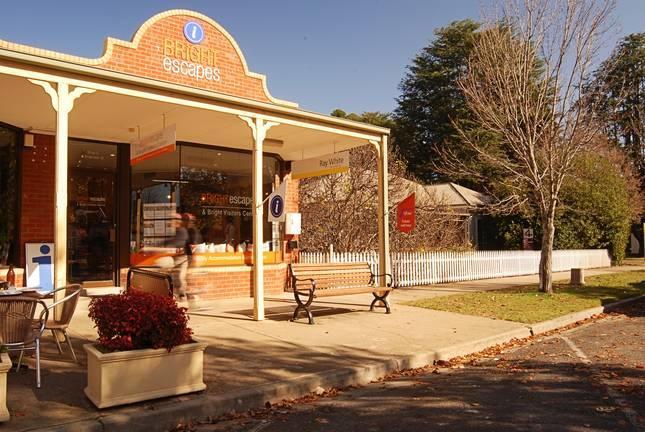 Corinda - 4 Bedroom Pet Friendly Bright