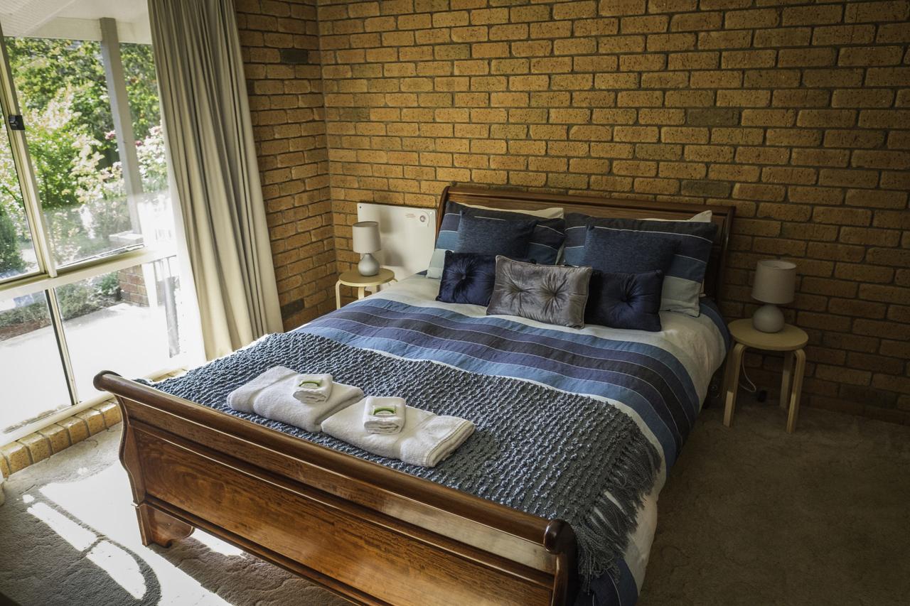 Apartment Monty's On Lumley Drive Bright