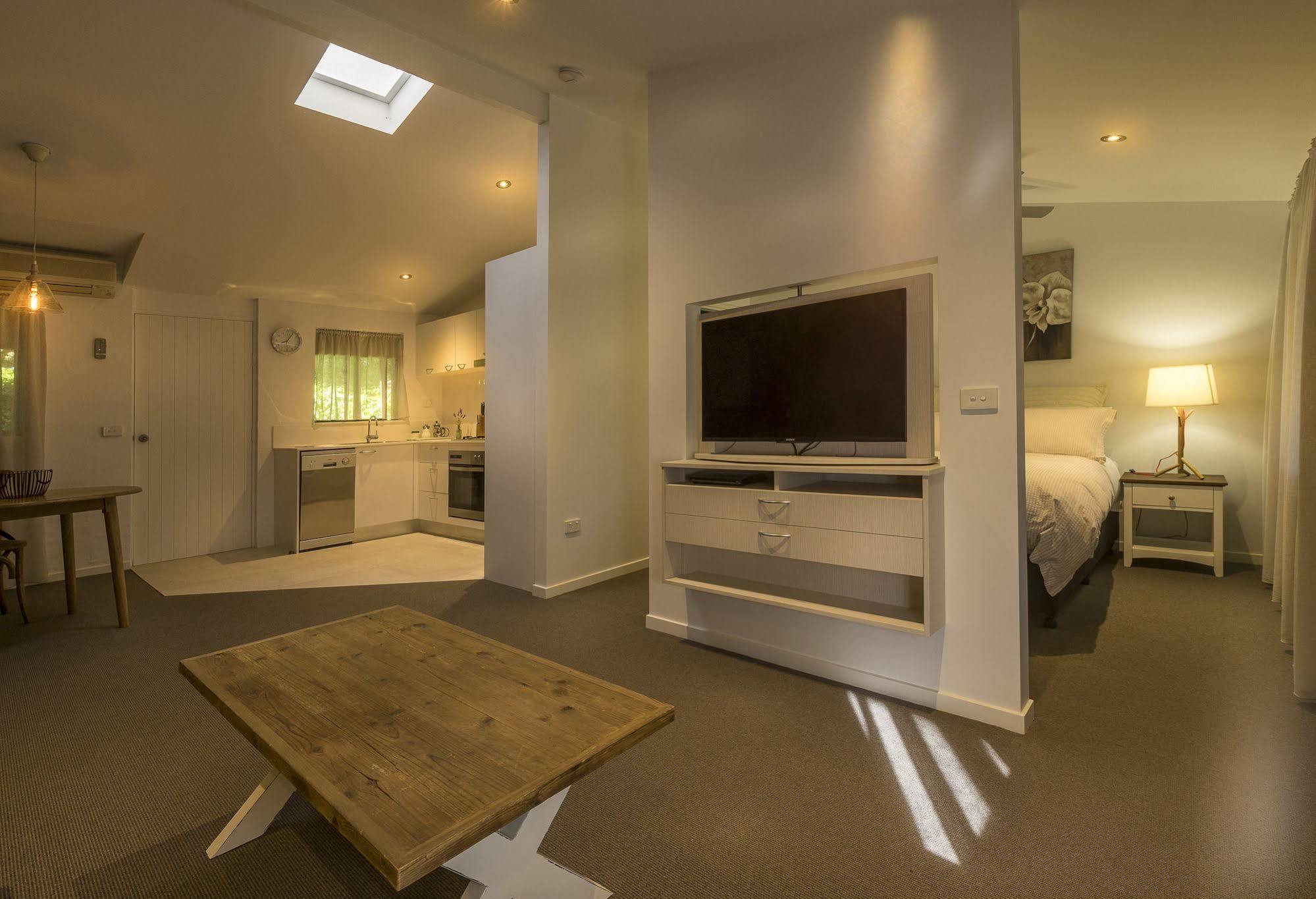 Mystic Valley Aparthotel 4*