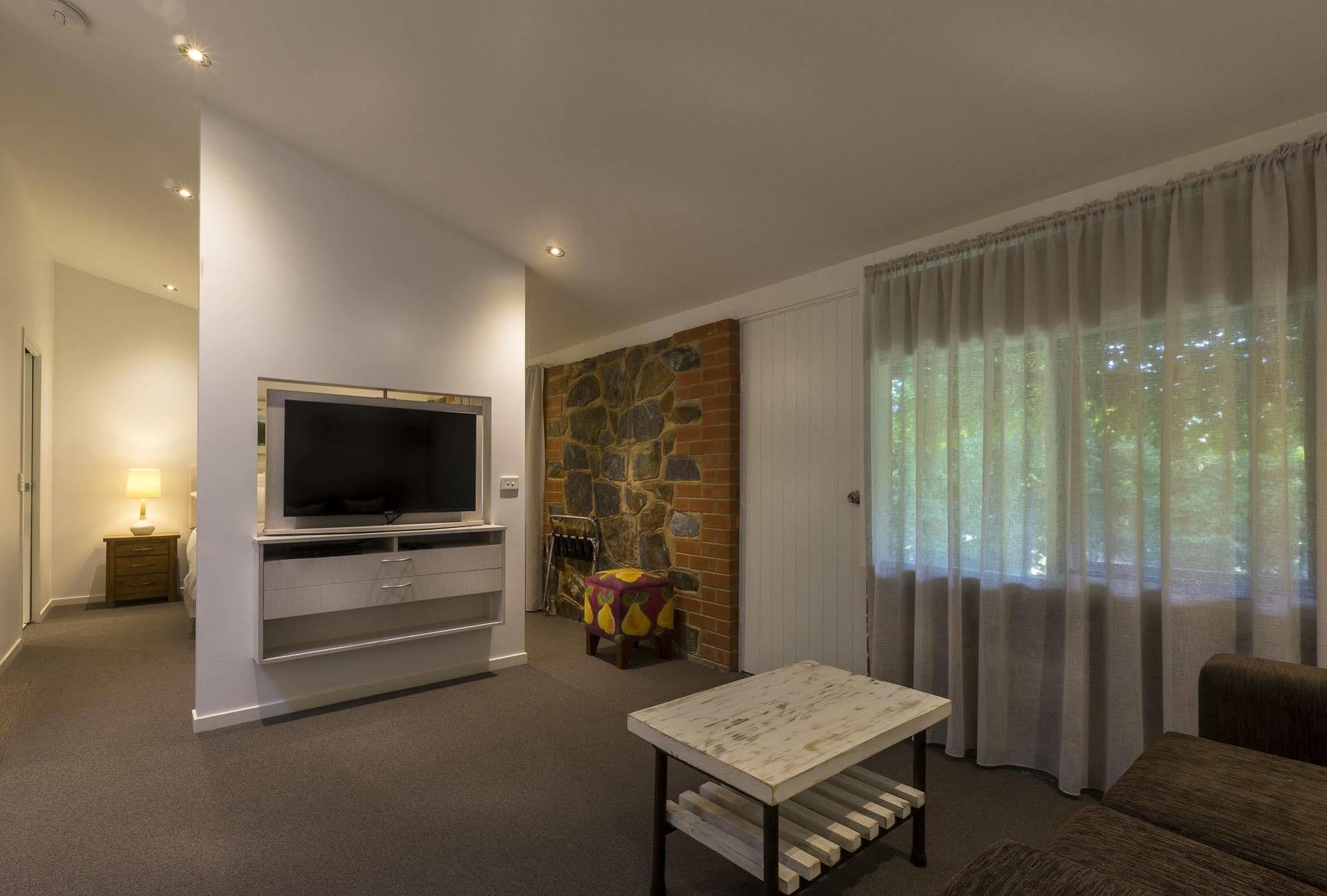 Mystic Valley Aparthotel