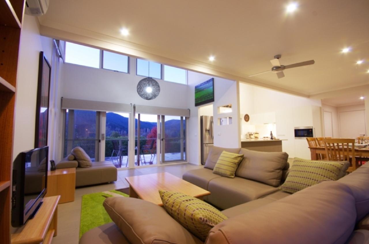 Cadence At - Luxury Bright