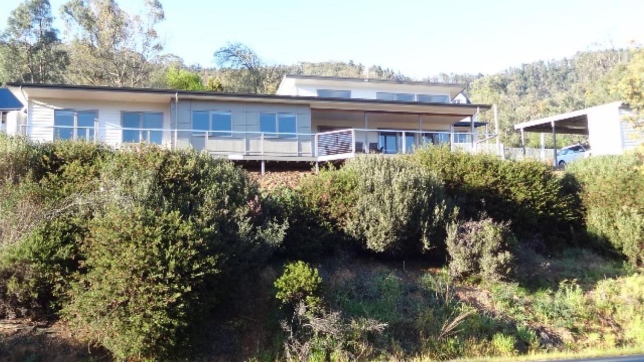 Cadence At - Luxury Holiday home