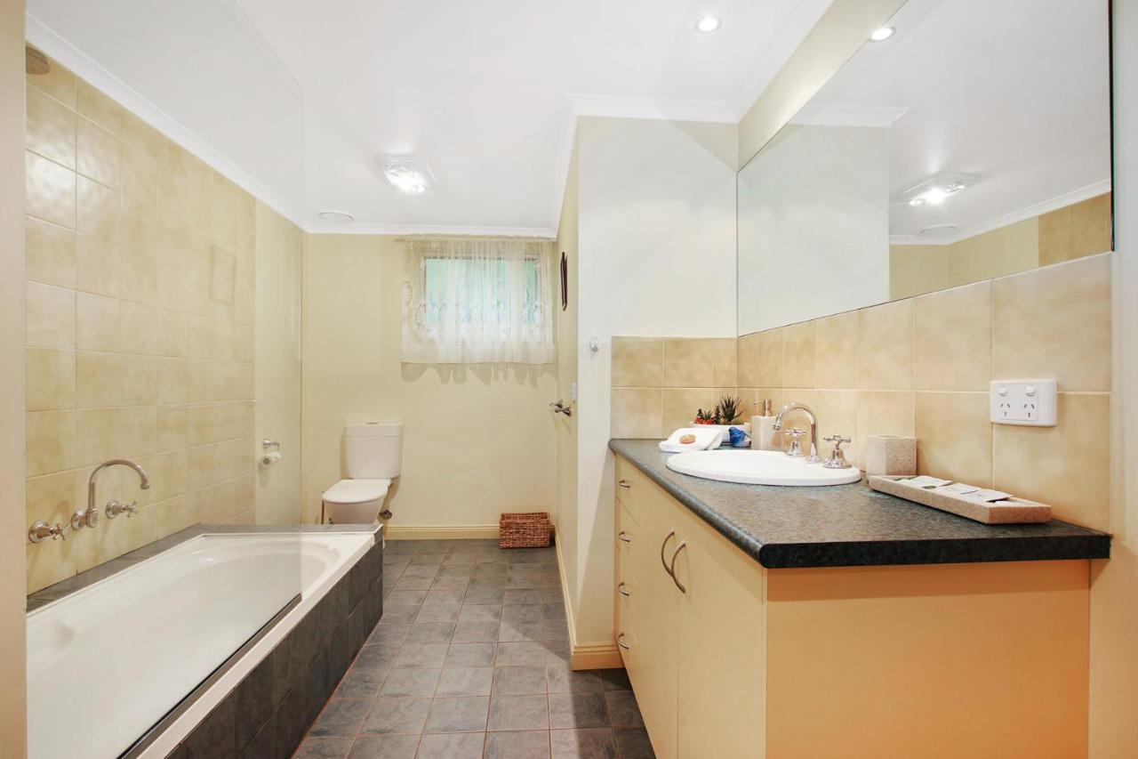 Alpine Vista - Short Walk To Town Centre Apartment *