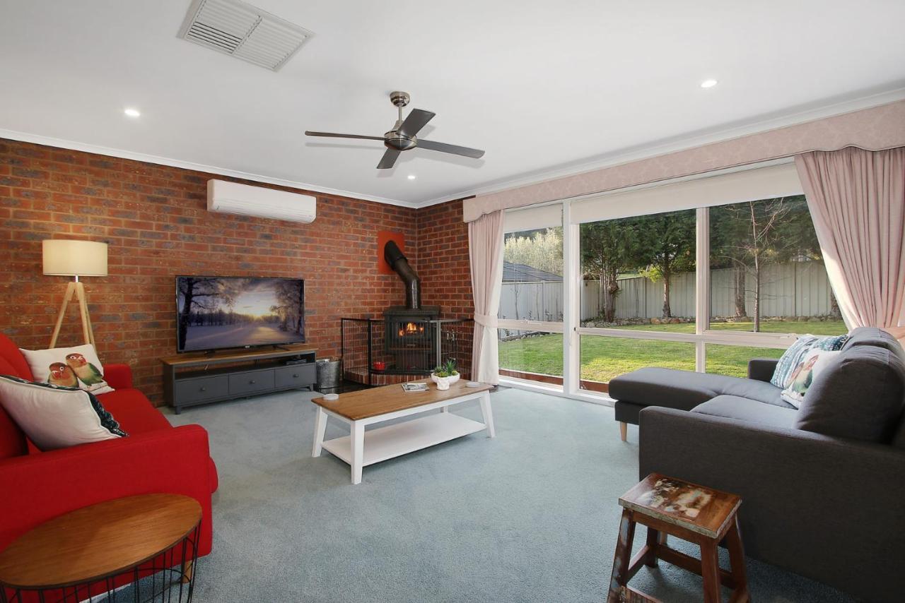 Abbey Rose - Bright, Vic