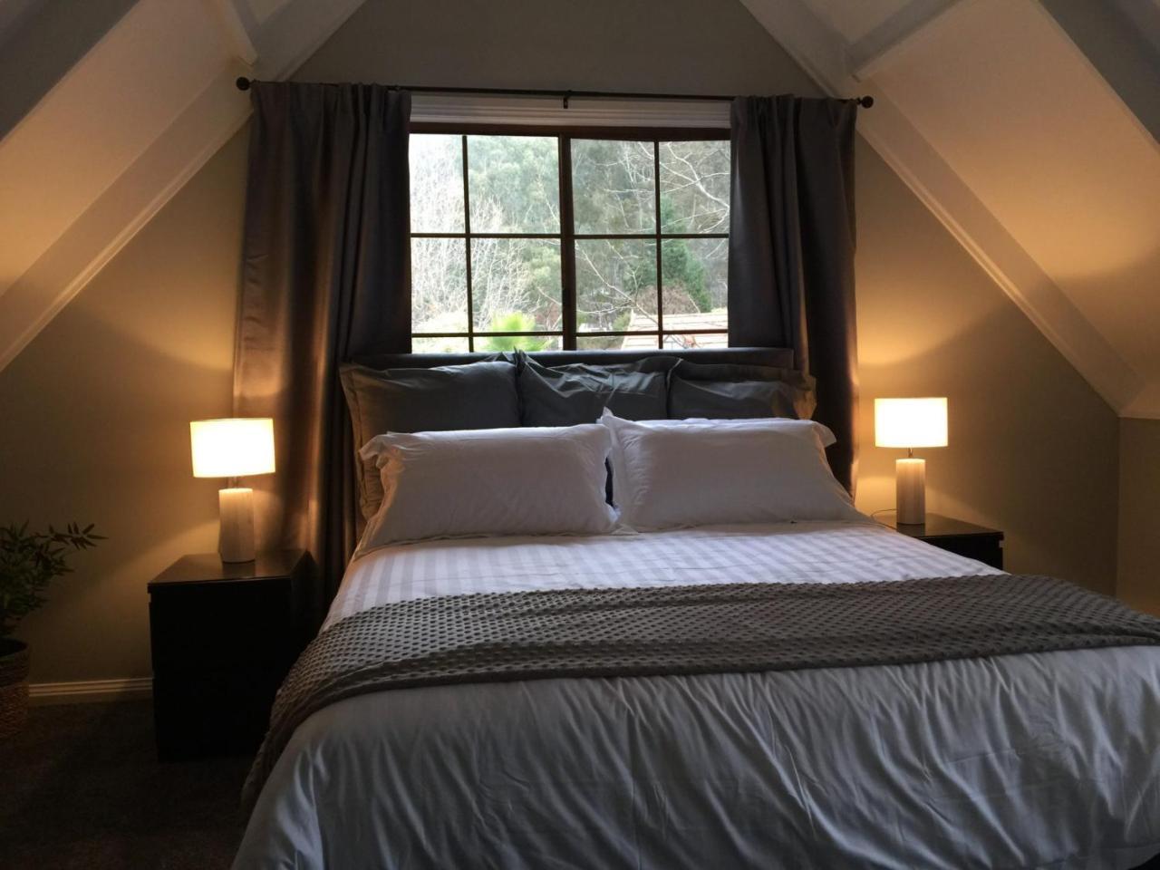 Tudor House - Large Family Bright