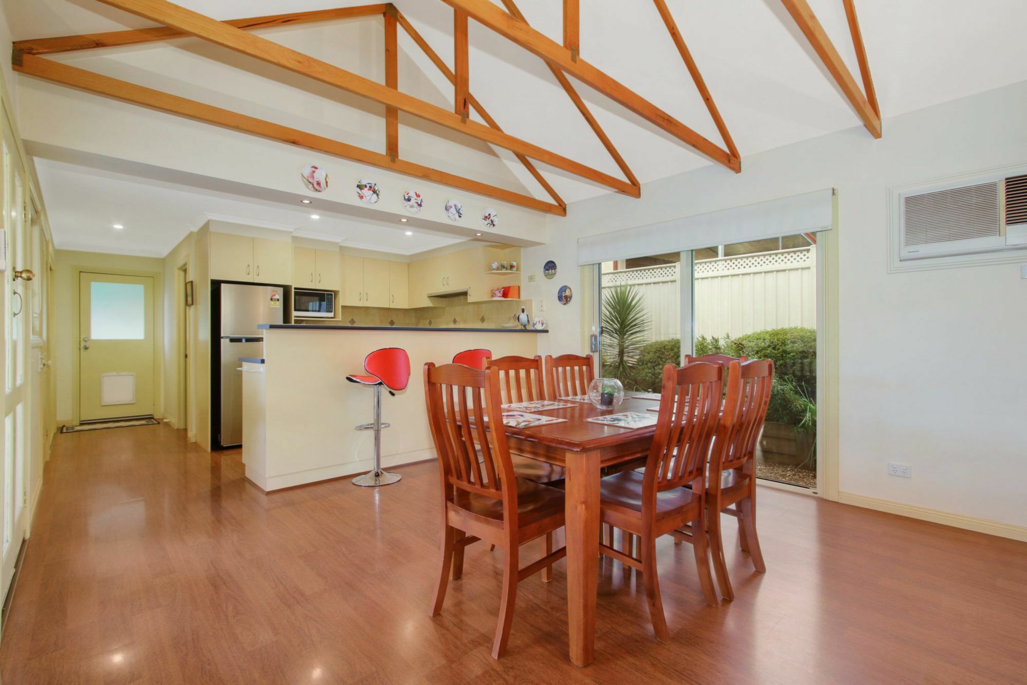 Apartment Alpine Vista - Short Walk To Town Centre *