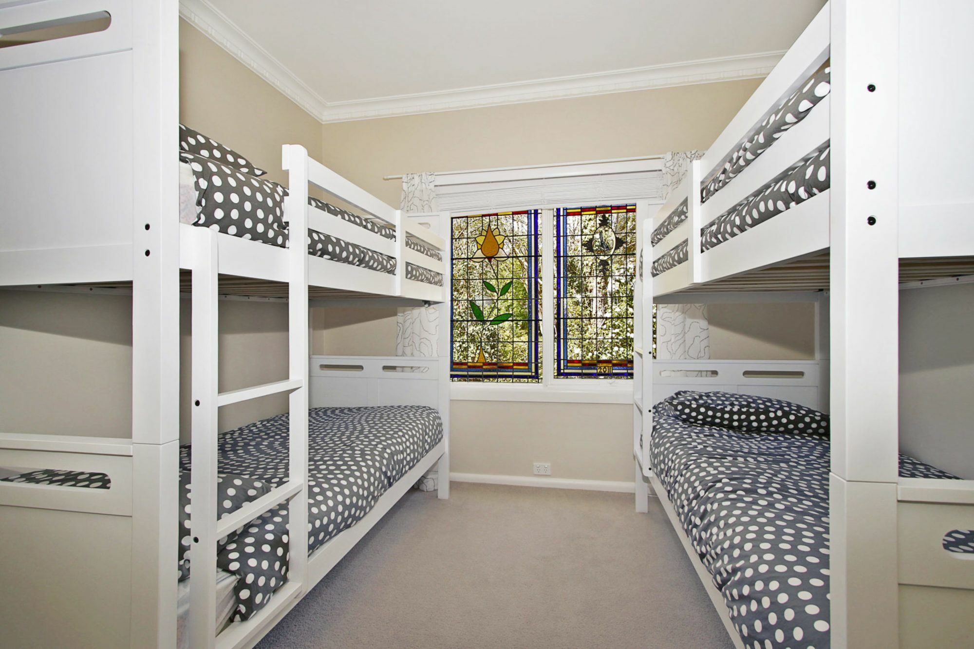 Apartment 29 On Delany Avenue Bright
