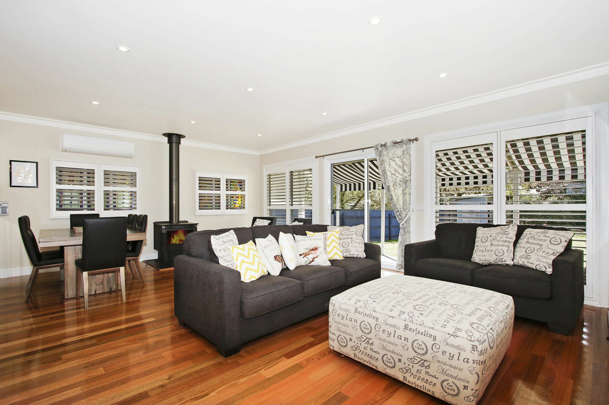 Apartment 29 On Delany Avenue Bright