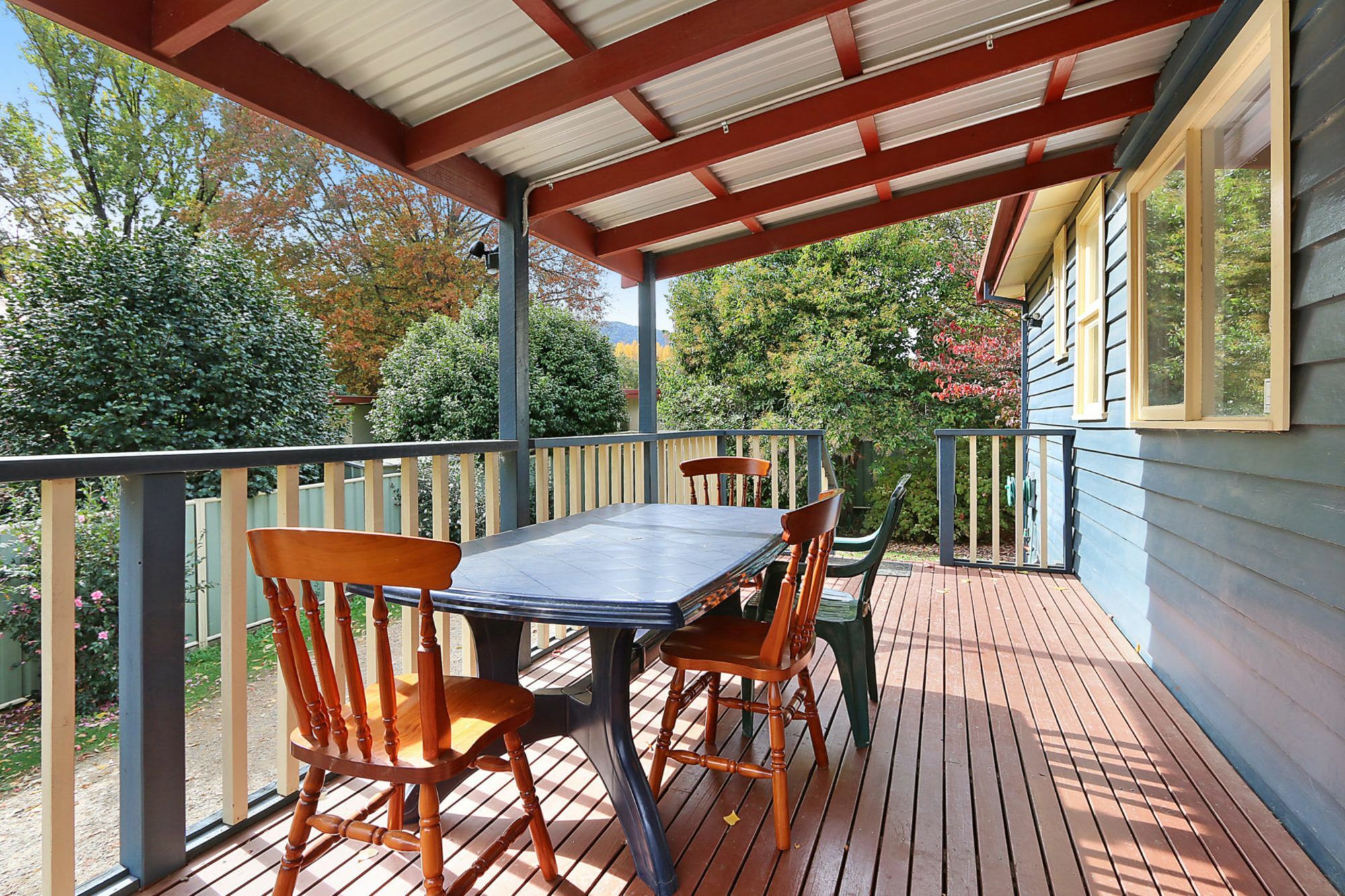 Blue Wren 3 Bedroom 2 Bath *