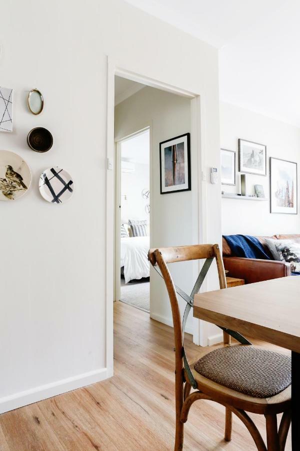 Altitude I Apartment Bright