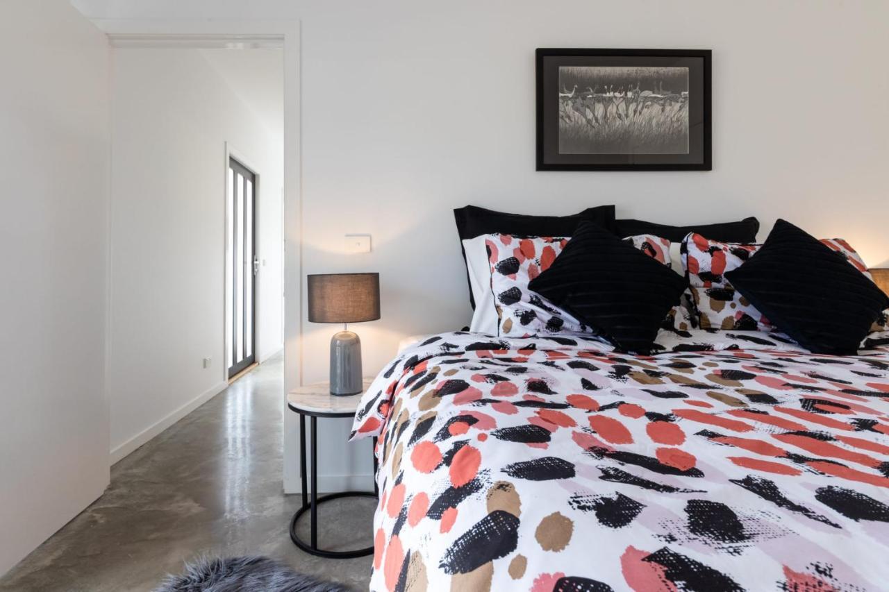 Balcony To Bogong - Modern House Minute Stroll To Town * Bright