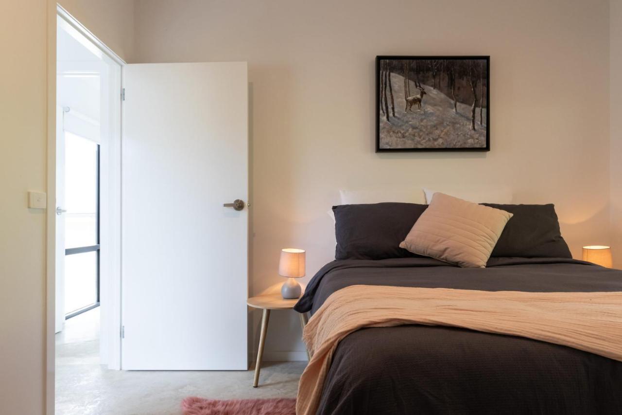 Balcony To Bogong - Modern House Minute Stroll To Town Holiday home *