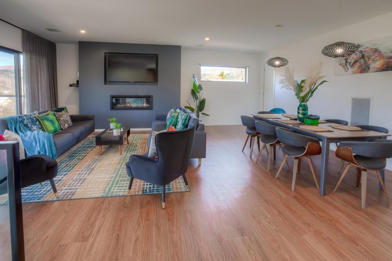 Apartment 27 On Mountbatten