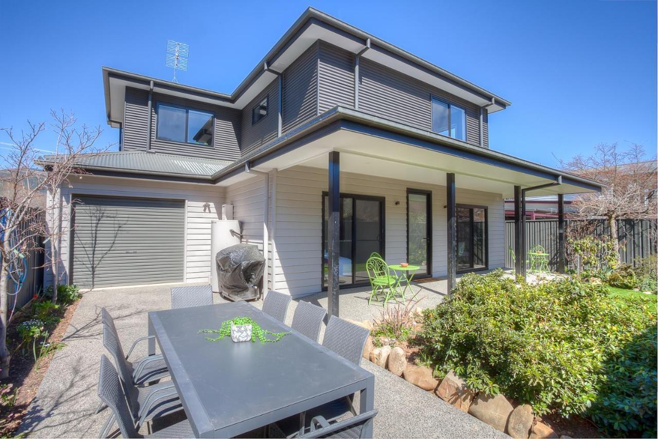 Apartment 27 On Mountbatten Bright