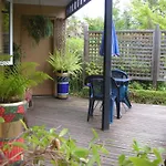Merrimeet Cottages