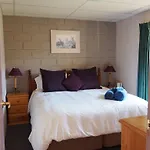 Forest Lodge Chalets