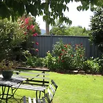 Gatekeepers Traditional Bed & Breakfast