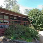 Alrima Lodge, Bright