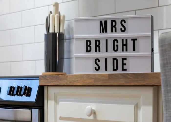 Mrs Brightside