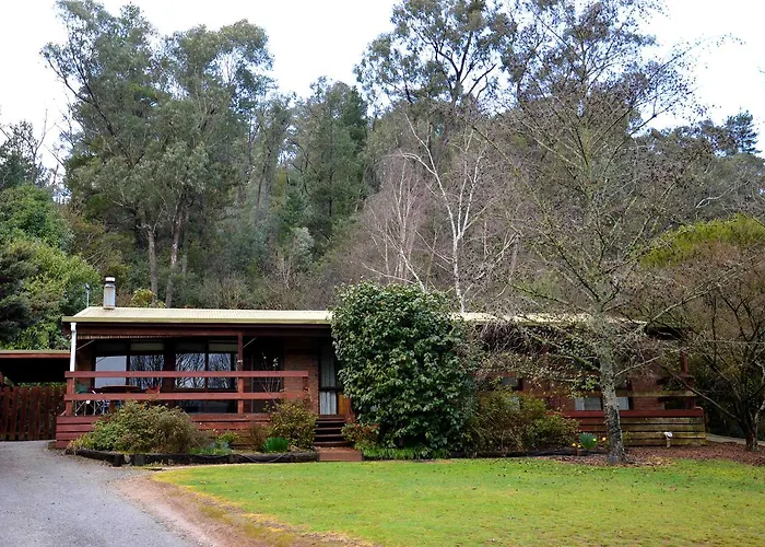 Alrima Lodge, Bright