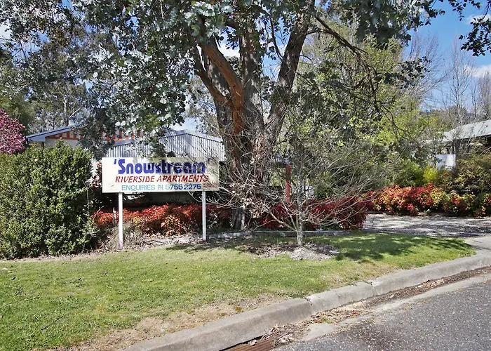 Snowstream Riverside Apartments - Unit 3