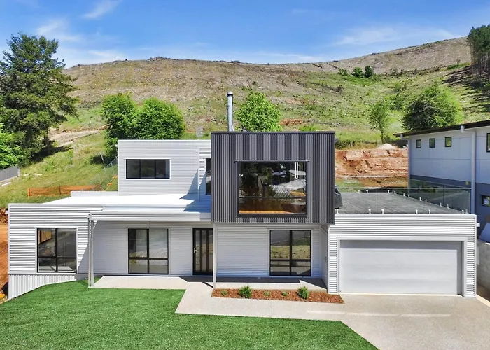 Balcony To Bogong - Modern House Ten Minute Stroll To Town