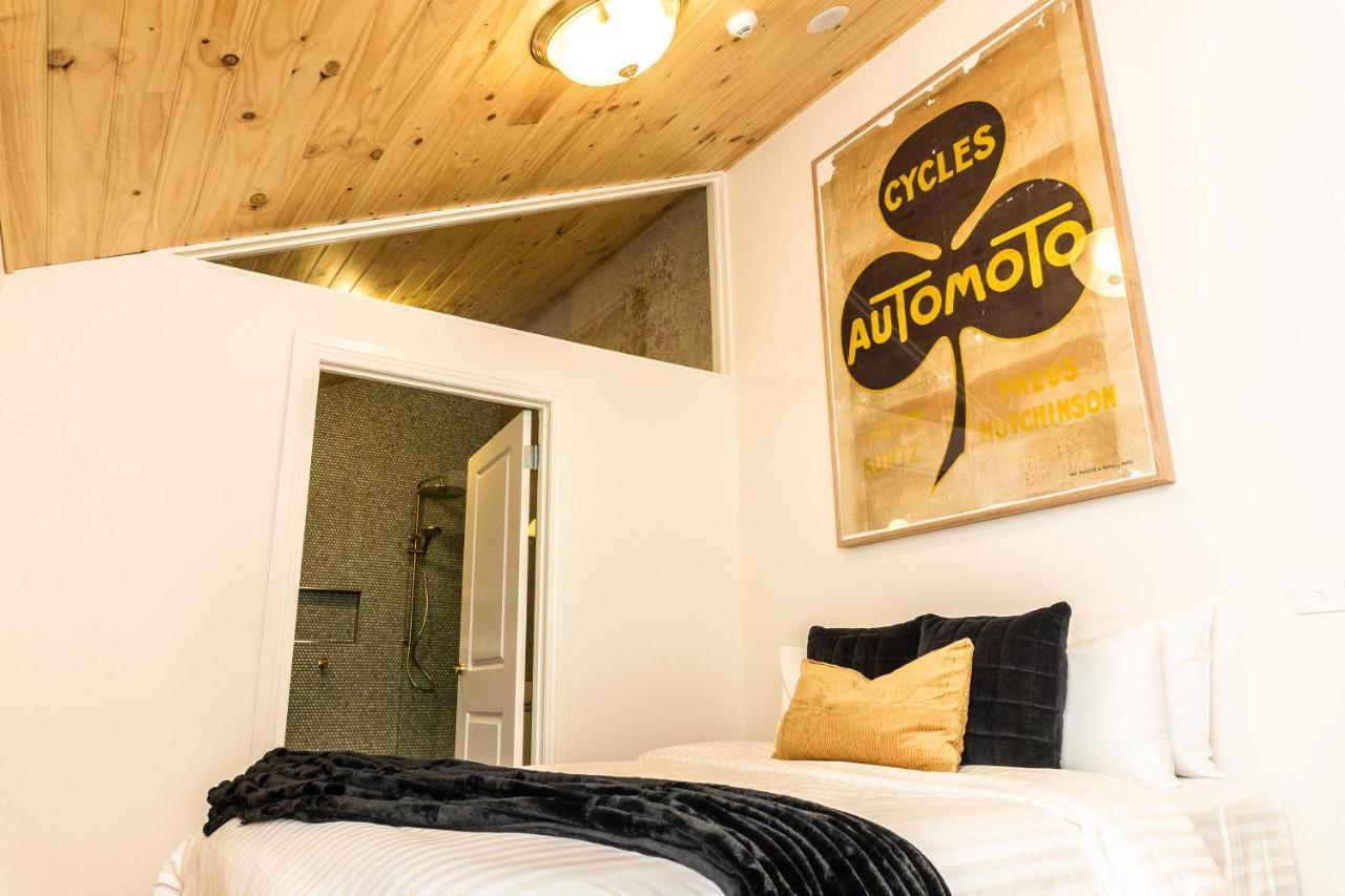 Velo - Heritage Hotel