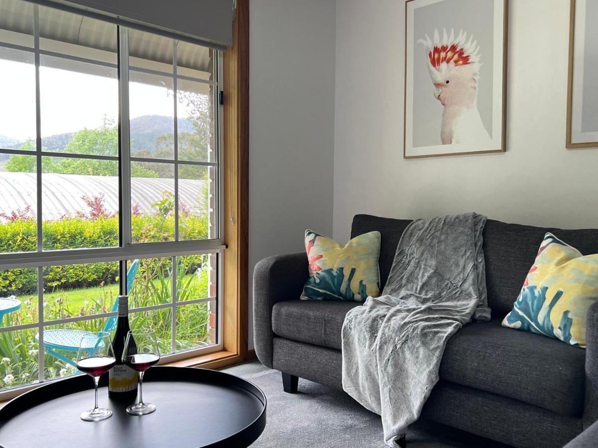 Alpine Aspects Apartment Bright