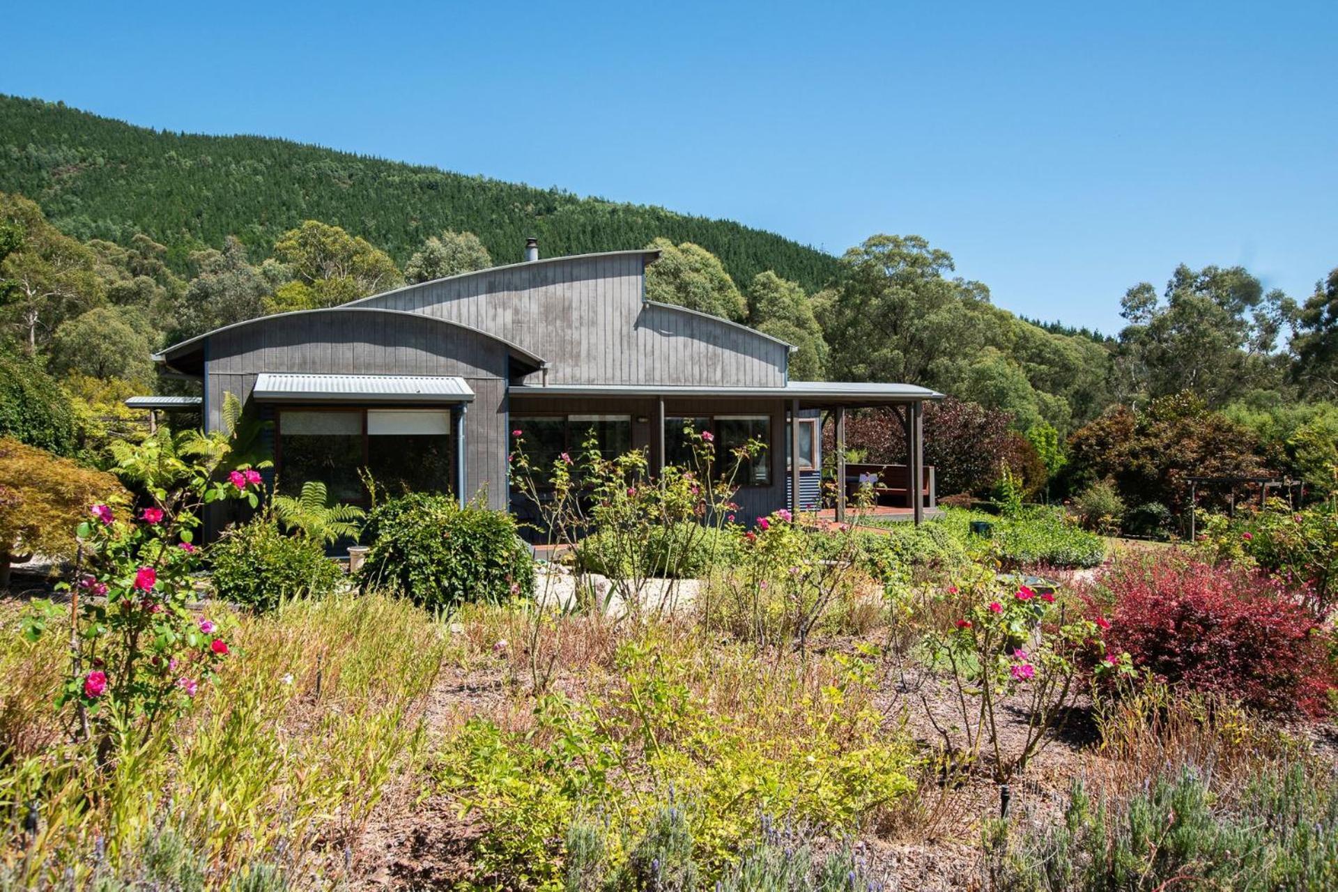 Bluegum Holiday home *