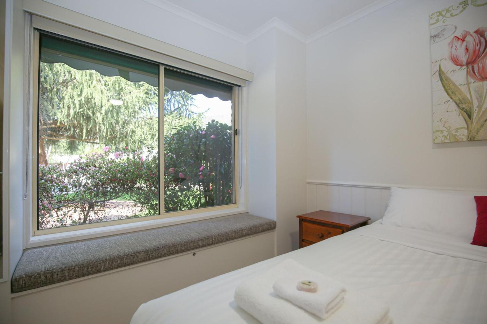 Holiday home Silver Birches Village - Unit 4 Bright