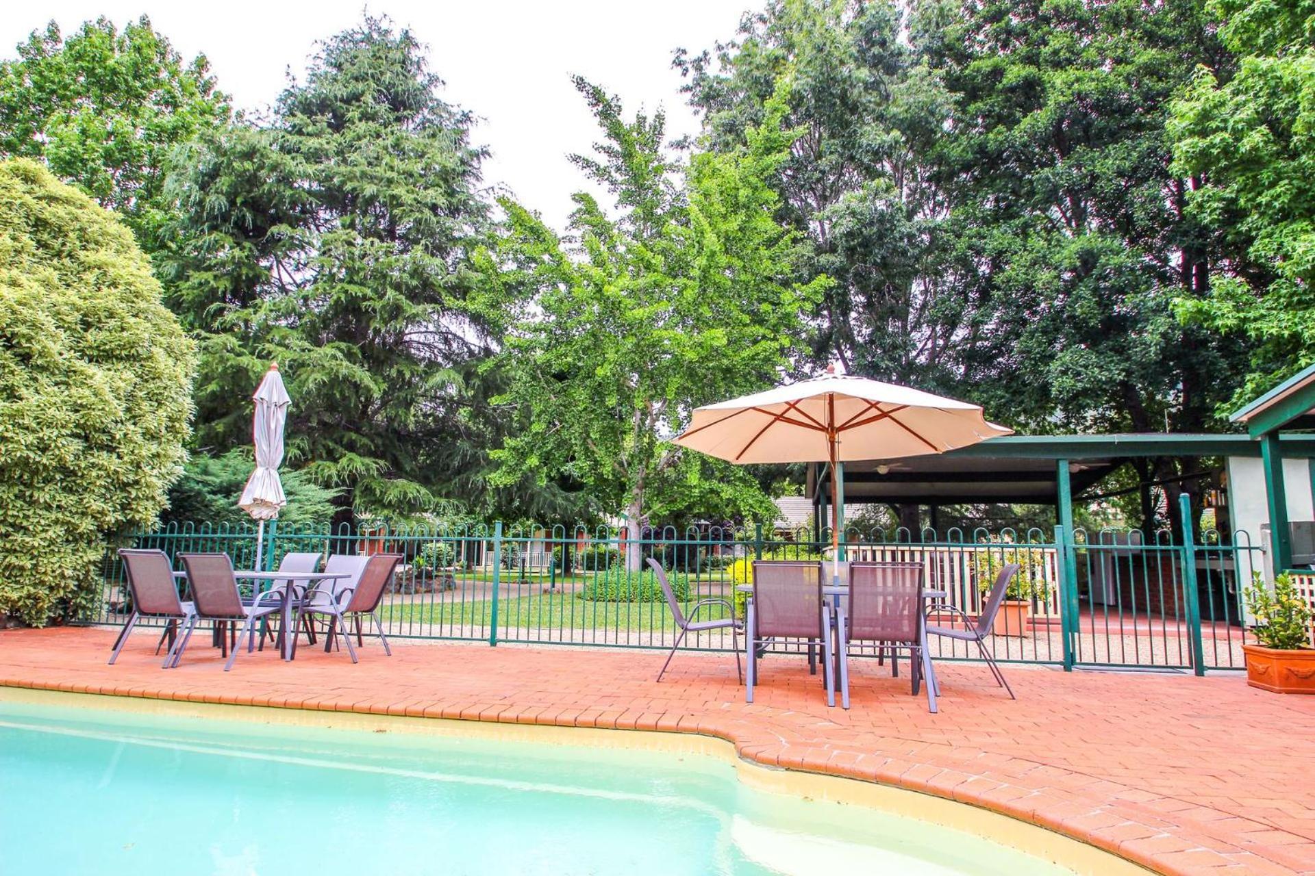 Silver Birches Village - Unit 4 Holiday home Bright
