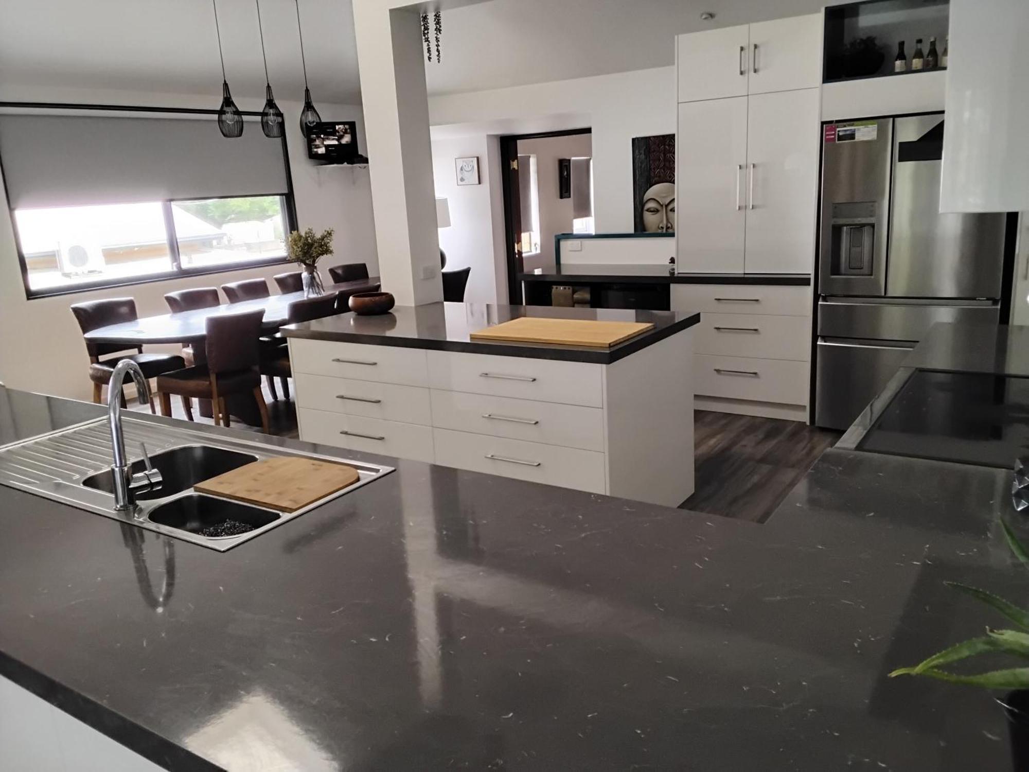 Coach House Inn 3*