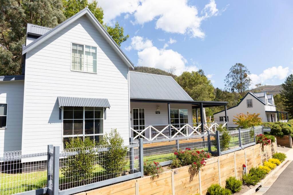 Bluemill Holiday home Bright