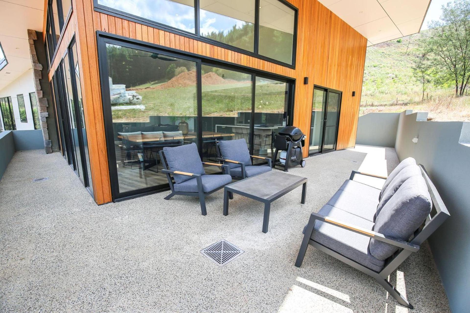 Glass House *