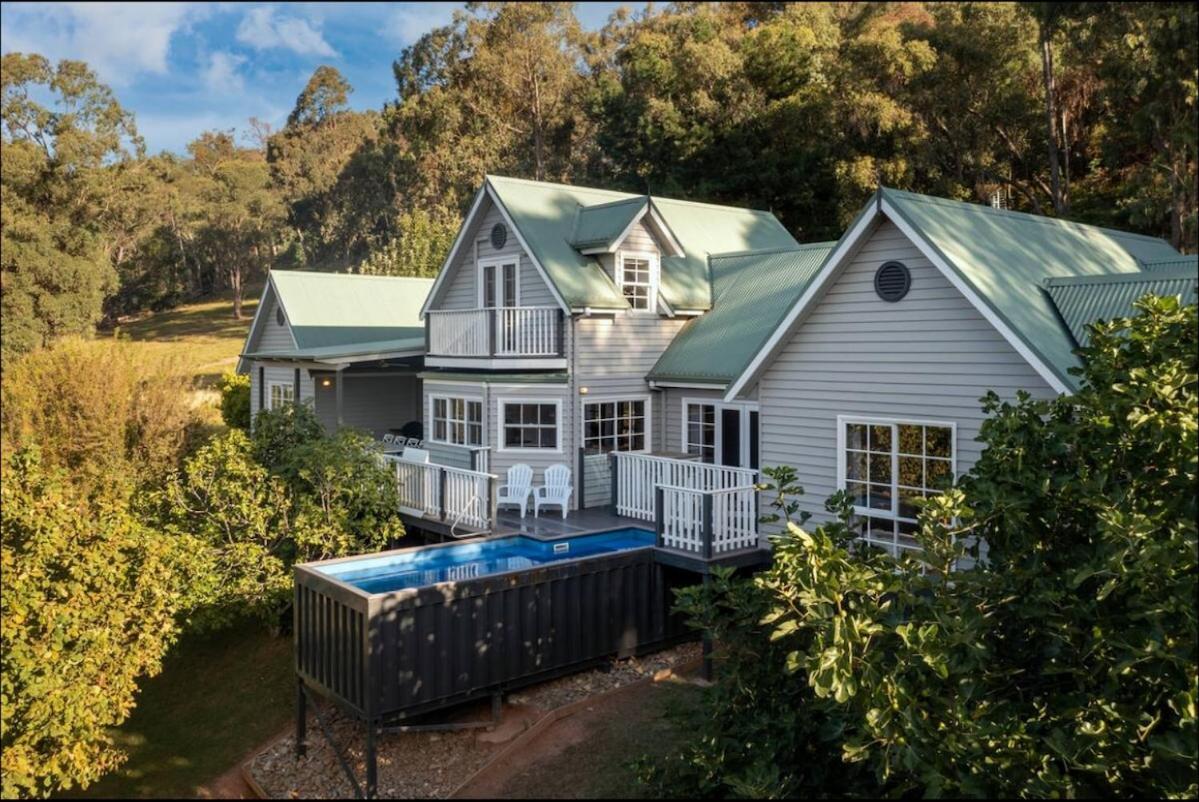 Holiday home Ridgeview