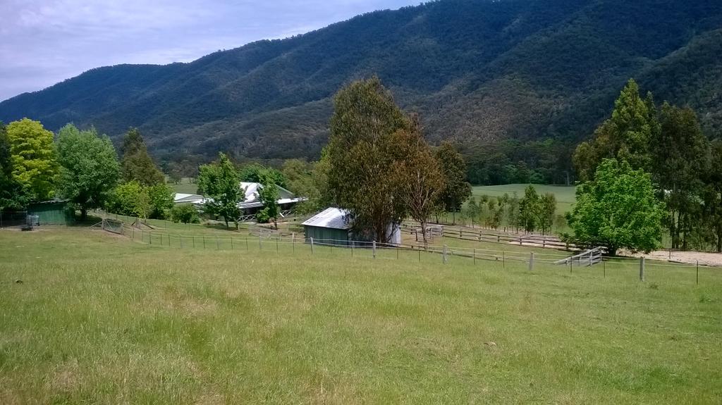 Holiday home Riverbend Homestead *