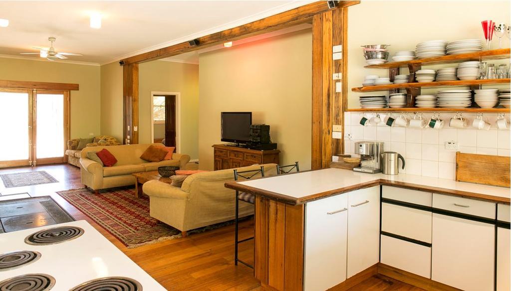 Holiday home Riverbend Homestead Bright