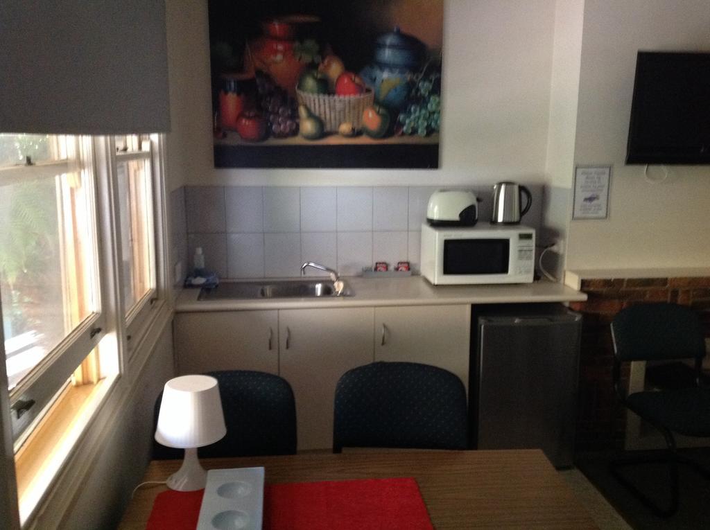 Coach House Inn 3*