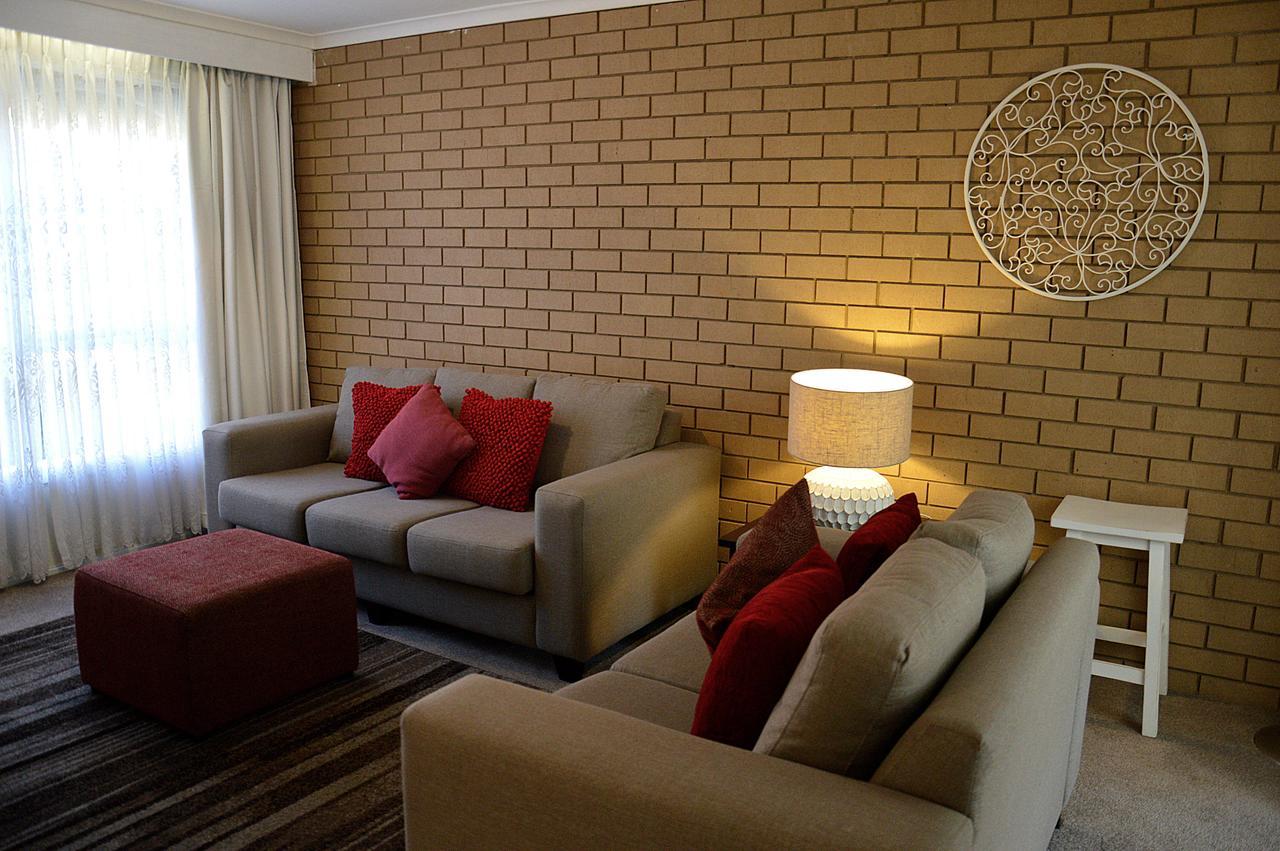 4/47 Delany Ave, * Bright