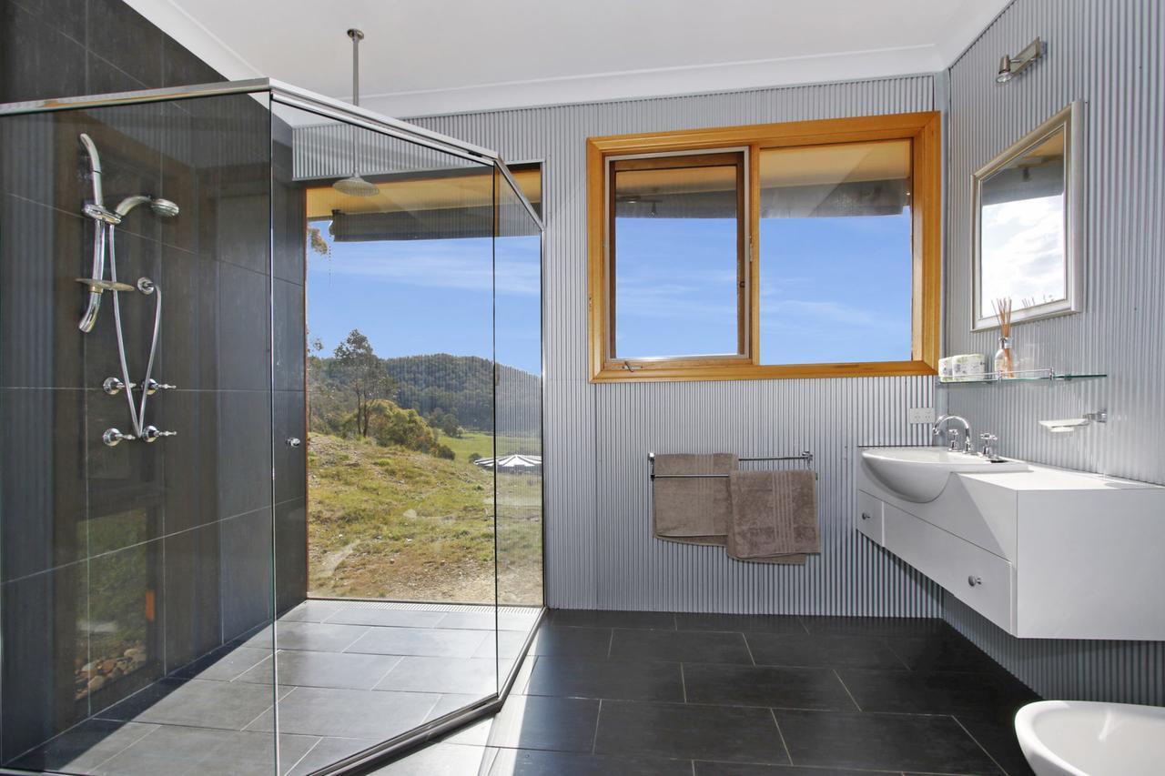 Quins Gap Private Retreat Apartment Bright