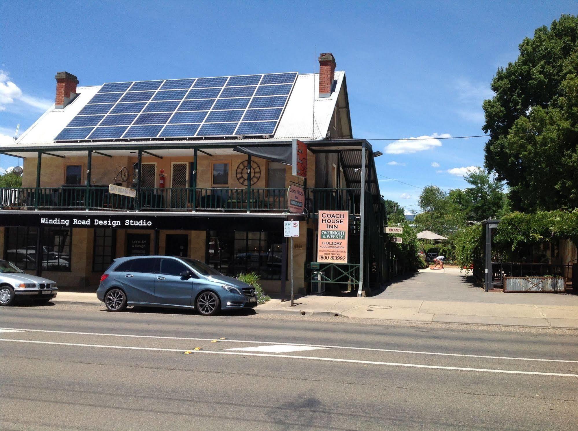 Coach House Inn Bright