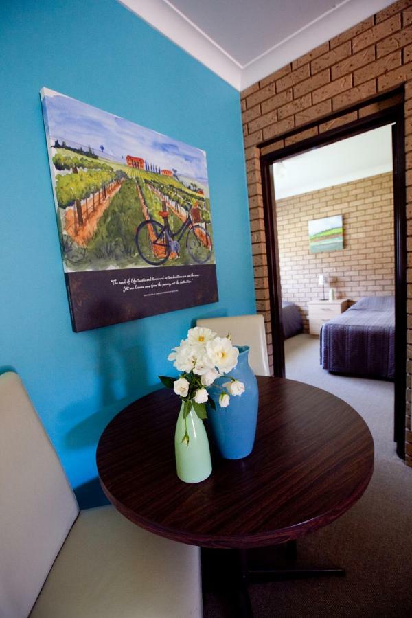 Hotel Ovens Valley Motor