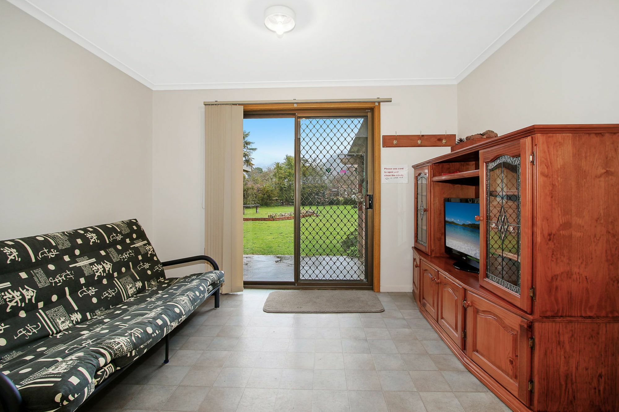 Cubitt Place Apartment Bright