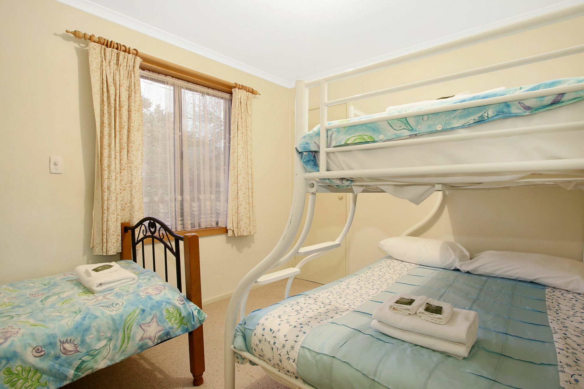 Apartment Cubitt Place Bright