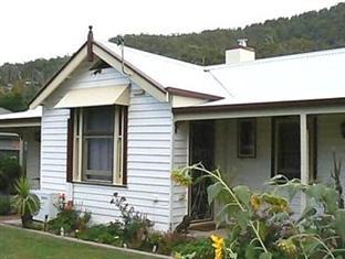 Bed & Breakfast Gatekeepers Traditional Bed & Breakfast Bright